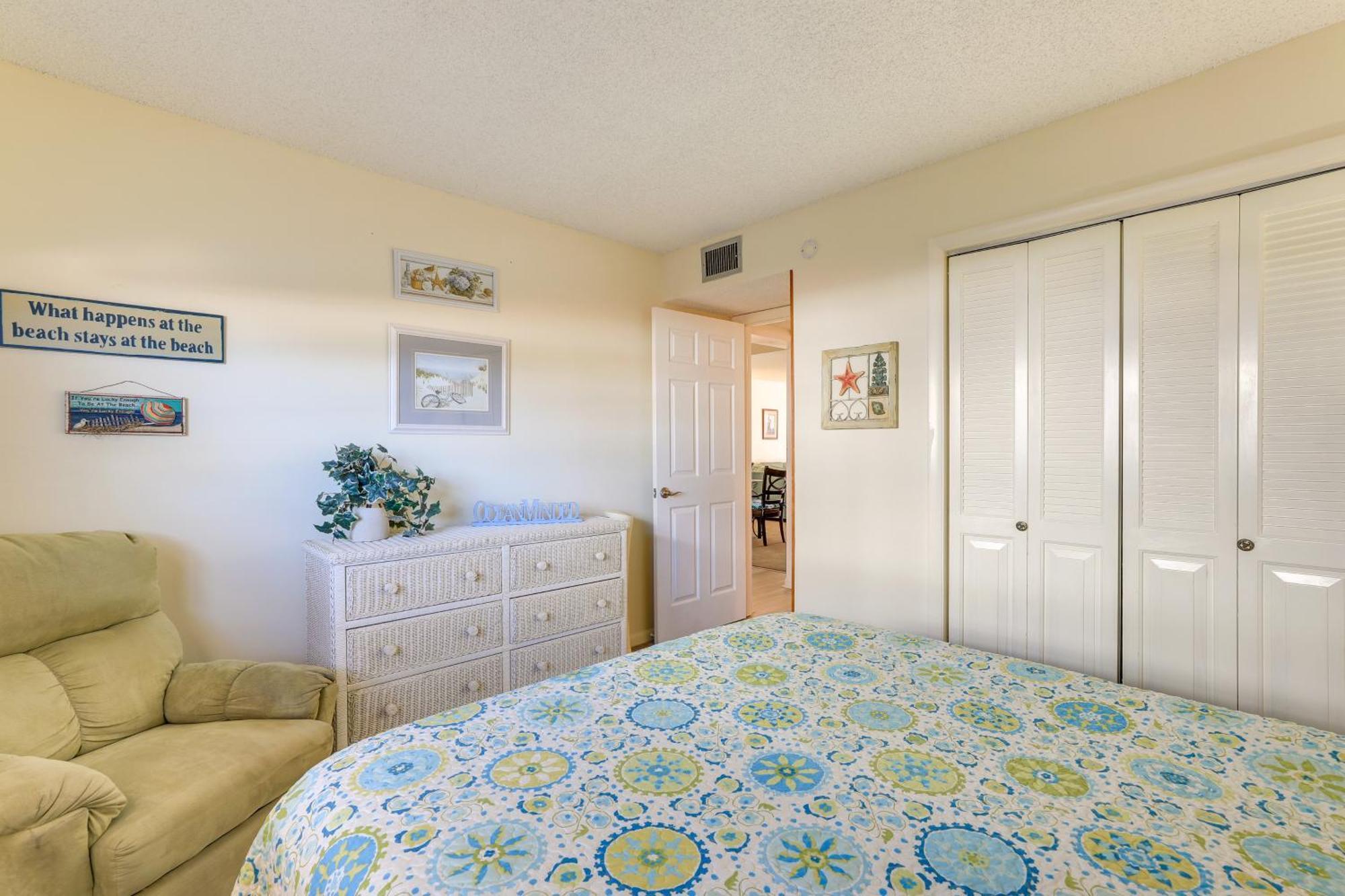 Central Cocoa Beach Condo With View, Steps To Beach! Εξωτερικό φωτογραφία