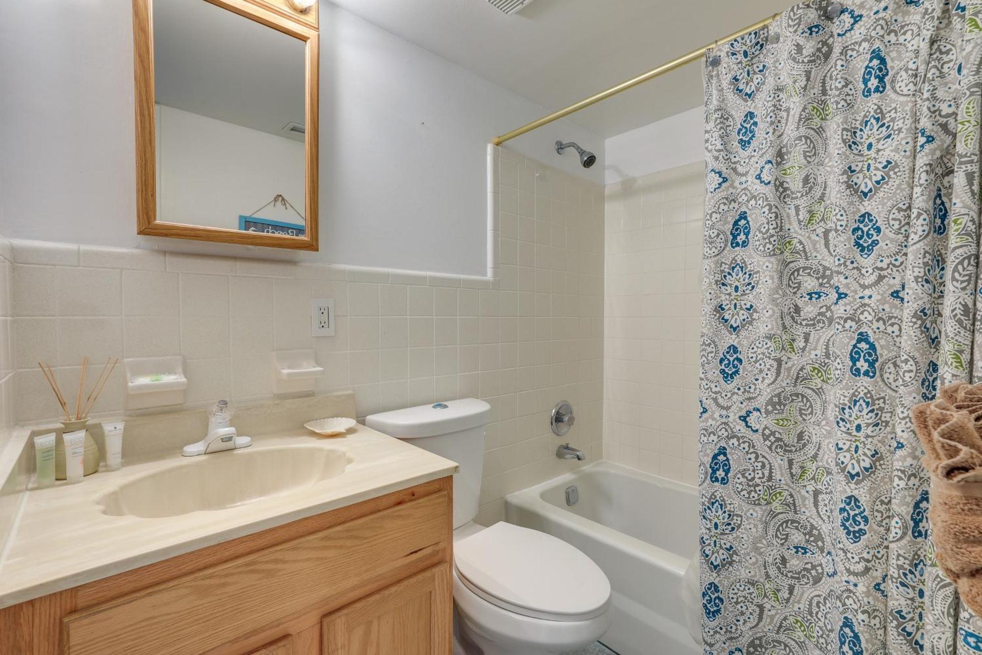 Central Cocoa Beach Condo With View, Steps To Beach! Εξωτερικό φωτογραφία