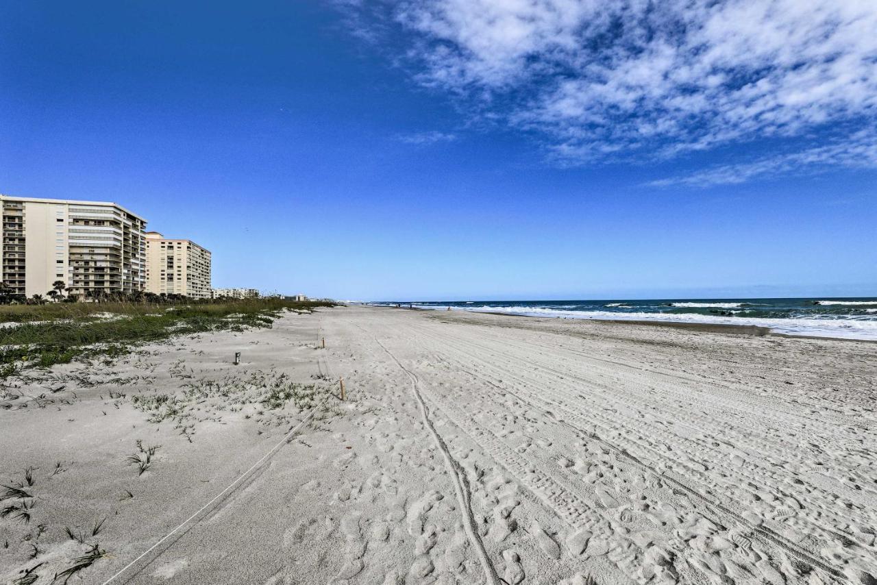 Central Cocoa Beach Condo With View, Steps To Beach! Εξωτερικό φωτογραφία